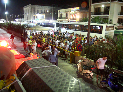 «Πεδίο μάχης» το λιμάνι της Χίου