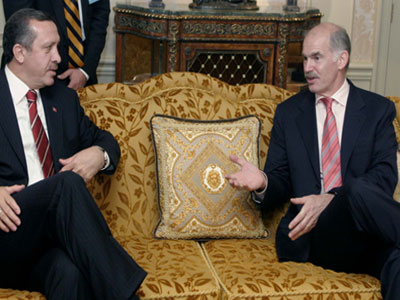 Η zougla.gr στο πρώτο ταξίδι του πρωθυπουργού