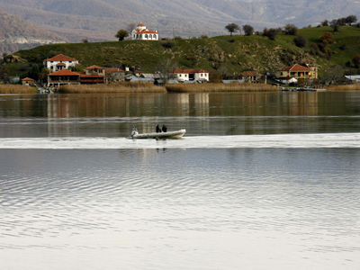 Διεκόπησαν οι έρευνες για τον εντοπισμό του ψαρά
