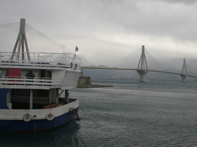 Προβλήματα από τους ανέμους στη γέφυρα Ρίου – Αντιρρίου