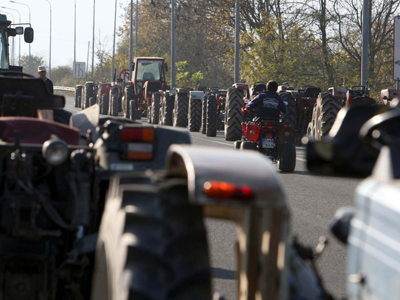 Αποχώρησαν από τα μπλόκα