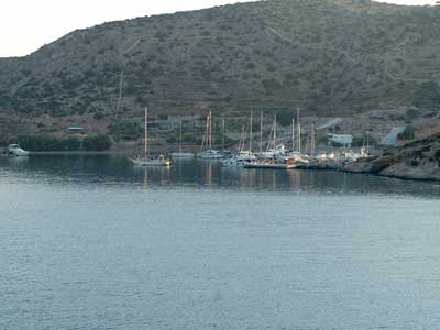 Απέκλεισαν το λιμάνι ελλείψει γιατρού