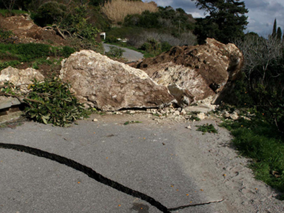 Τον τραυμάτισε βράχος από ελεγχόμενη έκρηξη