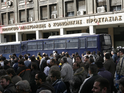 Αντιδράσεις για τη λίστα των βαρέων και ανθυγιεινών
