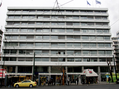 «Οφείλουν να επιστρέψουν στις υπηρεσίες τους οι τελωνειακοί»