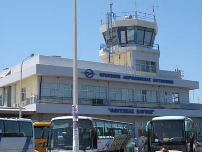 Κακοκαιρία στη Μυτιλήνη. Δεν προσγειώνονται τα αεροπλάνα