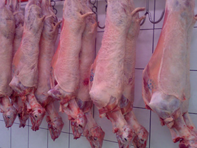 Στα 10 ευρώ το καρδιτσιώτικο αρνί