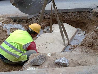 Η βροχή αποκάλυψε αρχαίους τάφους