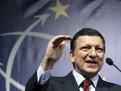 Μπαρόζο: «Ένα πακέτο βοήθειας δεν συνιστά σχέδιο διάσωσης»