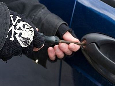 Σπείρα με… προτίμηση στα αυτοκίνητα