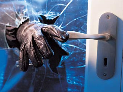 Οι ληστές… τον περίμεναν σπίτι