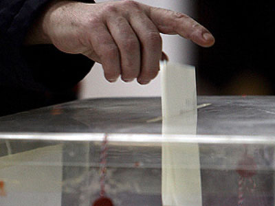 Περί «εργολαβίας» και Δημοσκόπων το ανάγνωσμα