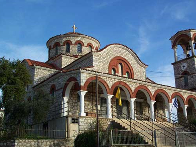 Οι γείτονες έτρεψαν σε φυγή τον ληστή