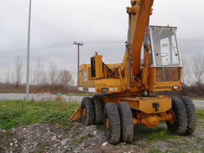 Ο εκσκαφέας… έκανε φτερά