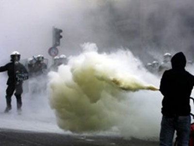 Στον εισαγγελέα οι συλληφθέντες από τα χθεσινά επεισόδια