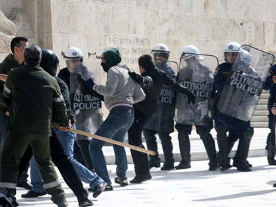 Διώξη για κακούργημα στους πέντε συλληφθέντες