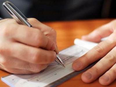 Έκρηξη των ακάλυπτων επιταγών τον Ιανουάριο