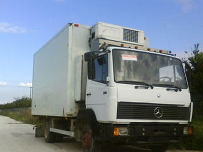 Ένοπλη ληστεία με λεία γιαούρτια και γάλατα…