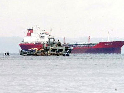 Απαγόρευση απόπλου λόγω μετατόπισης φορτίου