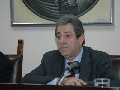 Ο Δήμος Πατρέων για το… χτίσιμο