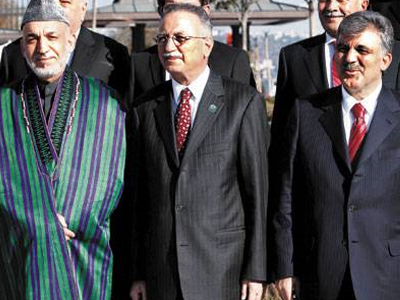 Στην Τουρκία Καρζάι και Ζαρντάρι