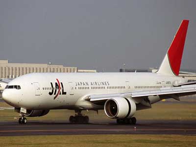 Απλήρωτα για ένα μήνα τα «Golden Boys» της JAL