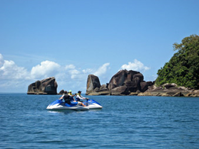 Θαλάσσια σπορ «τέλος» στον Φλοίσβο