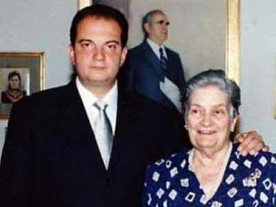 Απεβίωσε η Αλίκη Καραμανλή