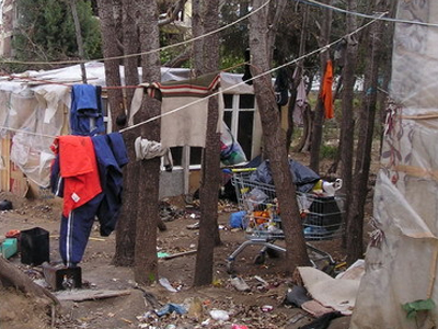Παραδόθηκε ο φονιάς του αθίγγανου