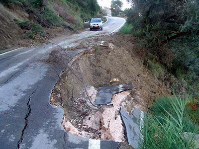 Διακοπή κυκλοφορίας στην ΕΟ Τρίπολης – Σπάρτης λόγω καθίζησης