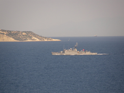 Παρενόχλησε εμπορικό πλοίο η τουρκική κορβέτα