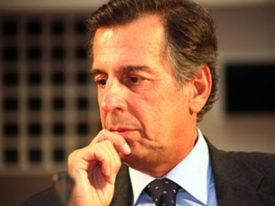 Πρώτη εξεταστική επιτροπή ενόψει;