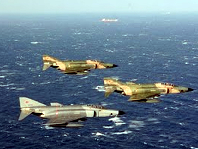 Τουρκικά μαχητικά πάνω από την Άνδρο