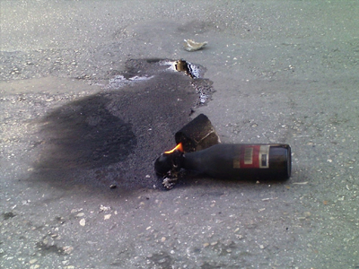 Μολότοφ σε δημοτικό σχολείο!