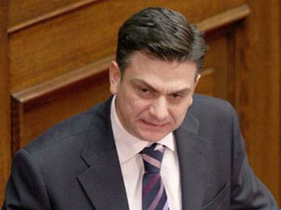 Επίθεση στο γραφείο του υφ. Περιβάλλοντος Θάνου Μωραΐτη