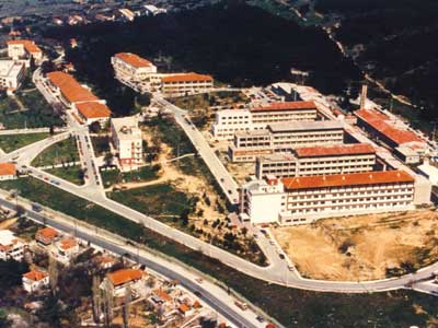 Έπεσε τμήμα ψευδοροφής στο νοσοκομείο Παπανικολάου