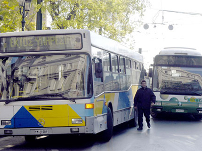 «Χειρόφρενο» τραβούν αύριο τα λεωφορεία στην Αθήνα