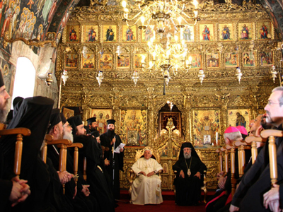 Υπό δρακόντεια μέτρα ασφαλείας η λειτουργία του Πάπα στη Λευκωσία