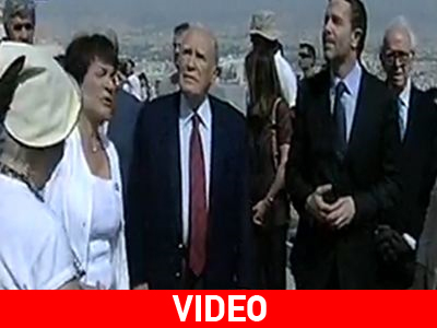 O Κάρολος Παπούλιας στην Ακρόπολη