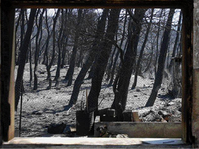 Σωρεία οικοδομικών παραβάσεων στα καμένα της Πεντέλης