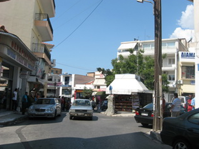 Τραυματίστηκε στην… κόντρα με το αυτοκίνητο που του έκλεβαν