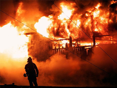 Κάηκε εργοστάσιο τυποποίησης λαδιού