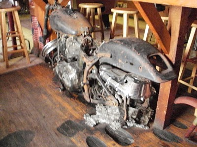 Κάηκαν μοτοσικλέτες στο Ηράκλειο