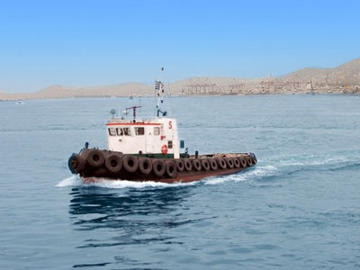 Εγκατέλειψε μεσοπέλαγα τα σκάφη που ρυμουλκούσε!