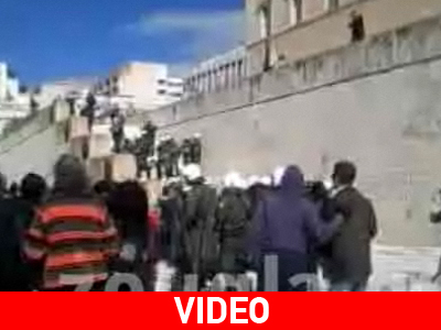 Επεισόδια στην πλατεία Συντάγματος Επεισόδια στην πλατεία Συντάγματος