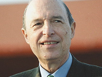 Η εκ των υστέρων οργή Σημίτη για τους συνεργάτες του