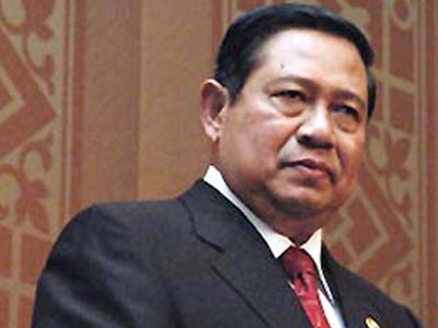 Ορκίστηκε ο Yudhoyono