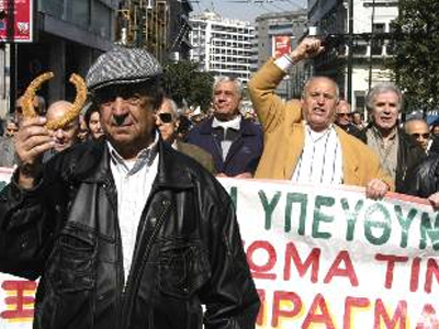 Στους δρόμους οι παλαίμαχοι της ζωής