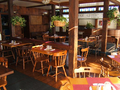 Τσίκνισαν και οι ληστές…