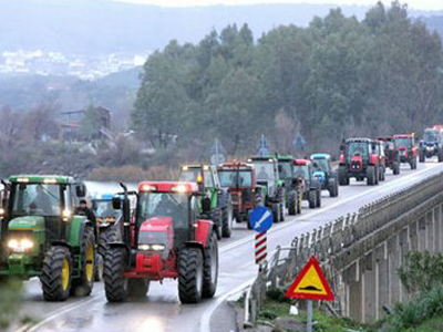Αποφασίζουν οι αγρότες